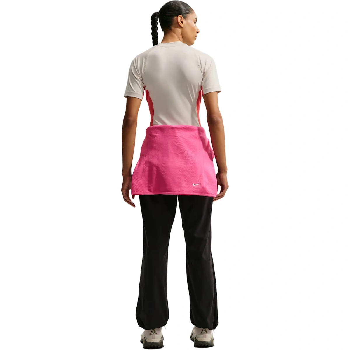 camiseta-nike-mujer-acg-dri-fit-wildsee-bslyr-ss-top-lt-orewood-brn-lt-crimson-summit-white-4