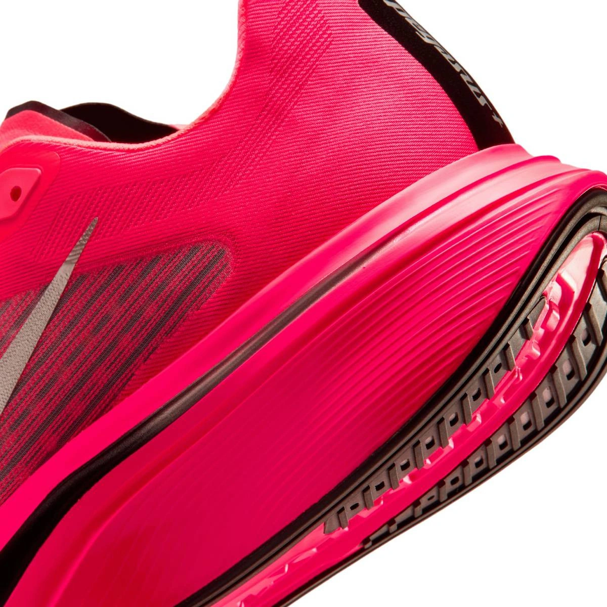 zapatilla-nike-pegasus-plus-2-glam-7