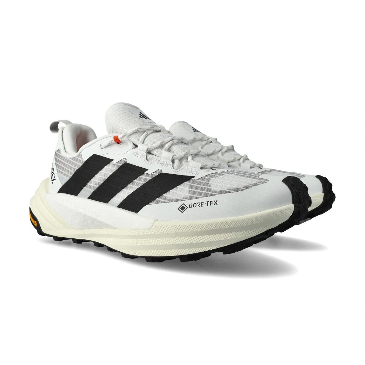 zapatilla-adidas-terrex-freehiker-3-low-gore-tex-multicolor-0