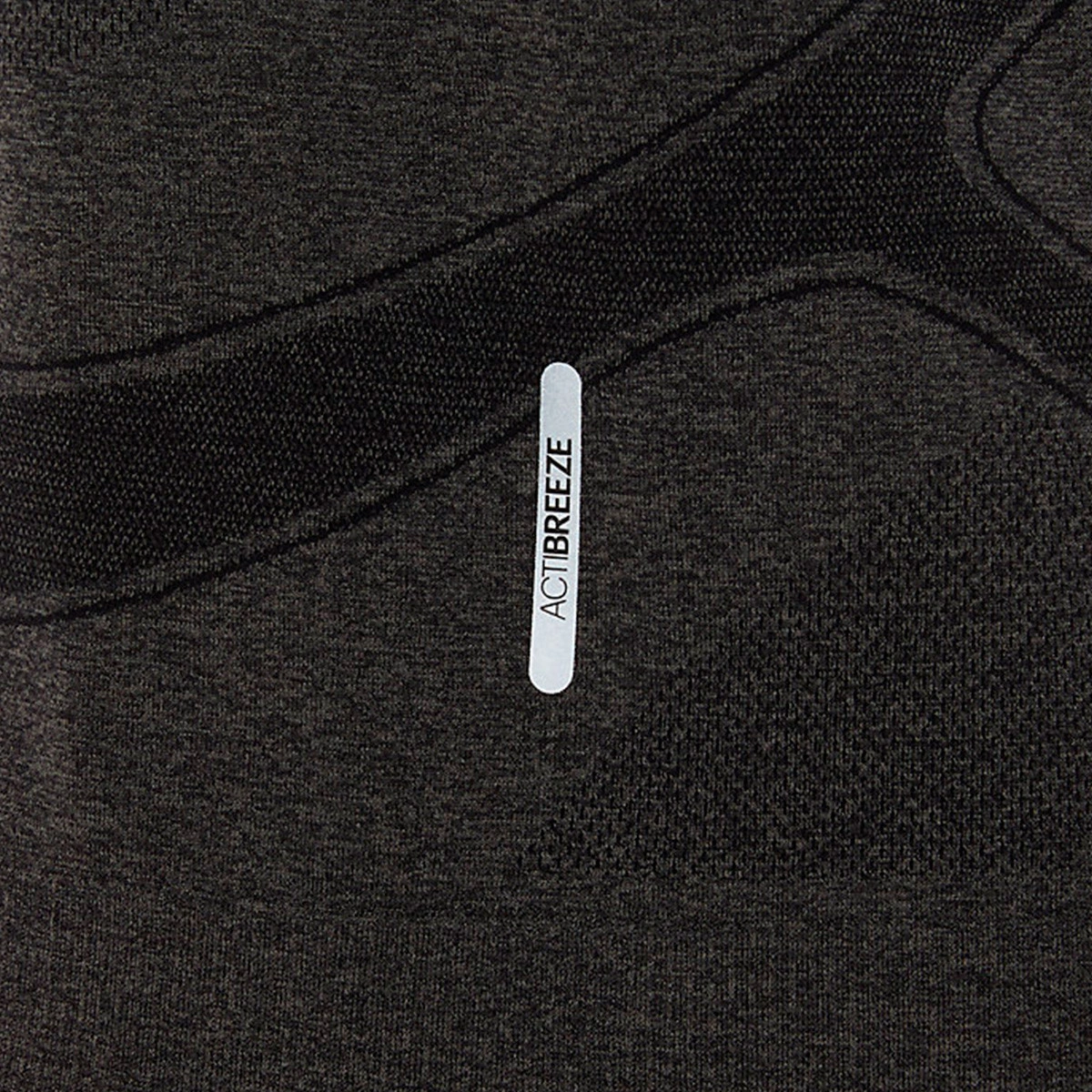 camiseta-asics-road-seamless-top-manga-corta-performance-black-4
