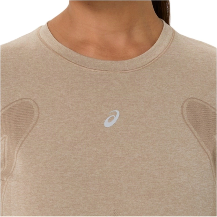 camiseta-asics-road-seamless-top-manga-larga-mujer-greige-3