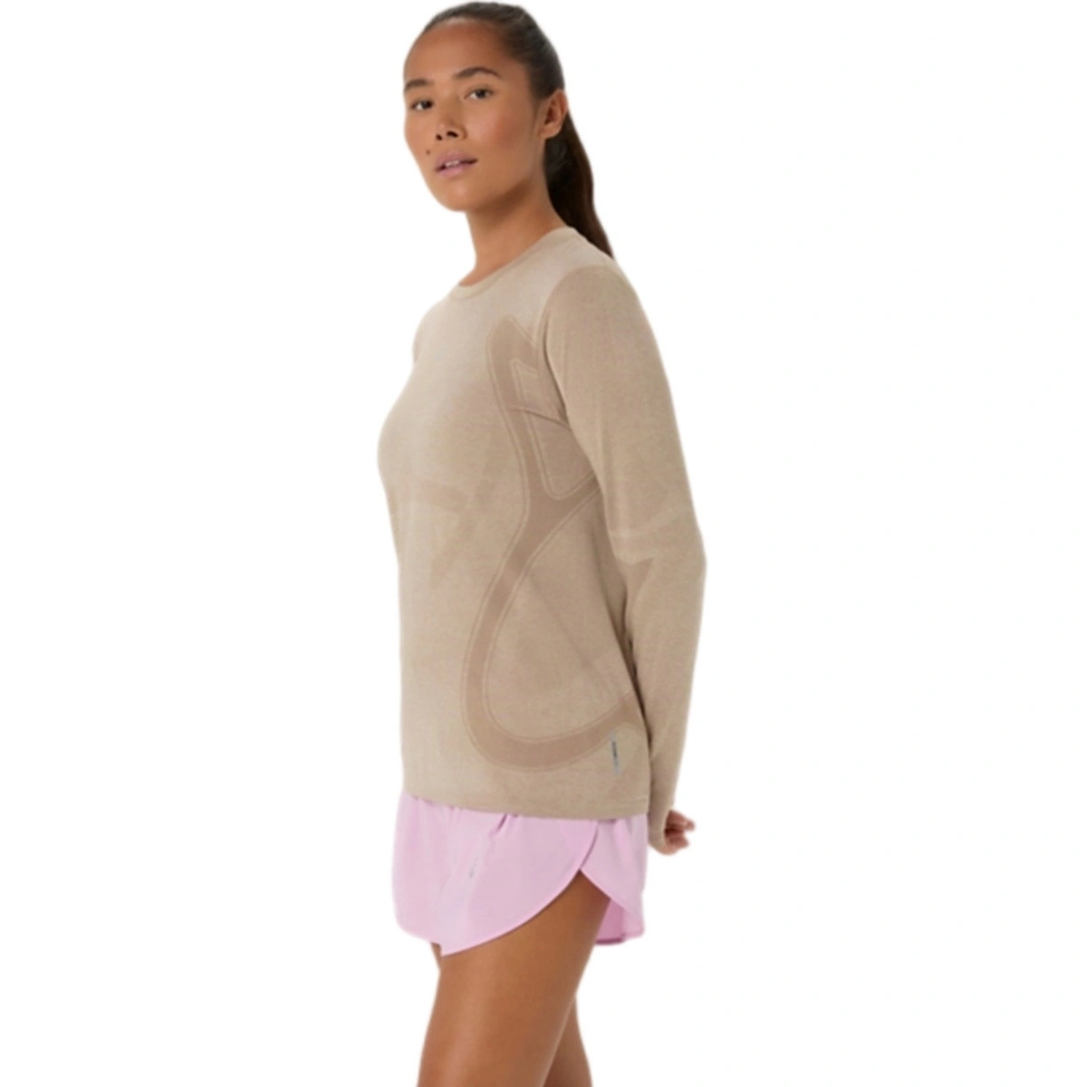 camiseta-asics-road-seamless-top-manga-larga-mujer-greige-2