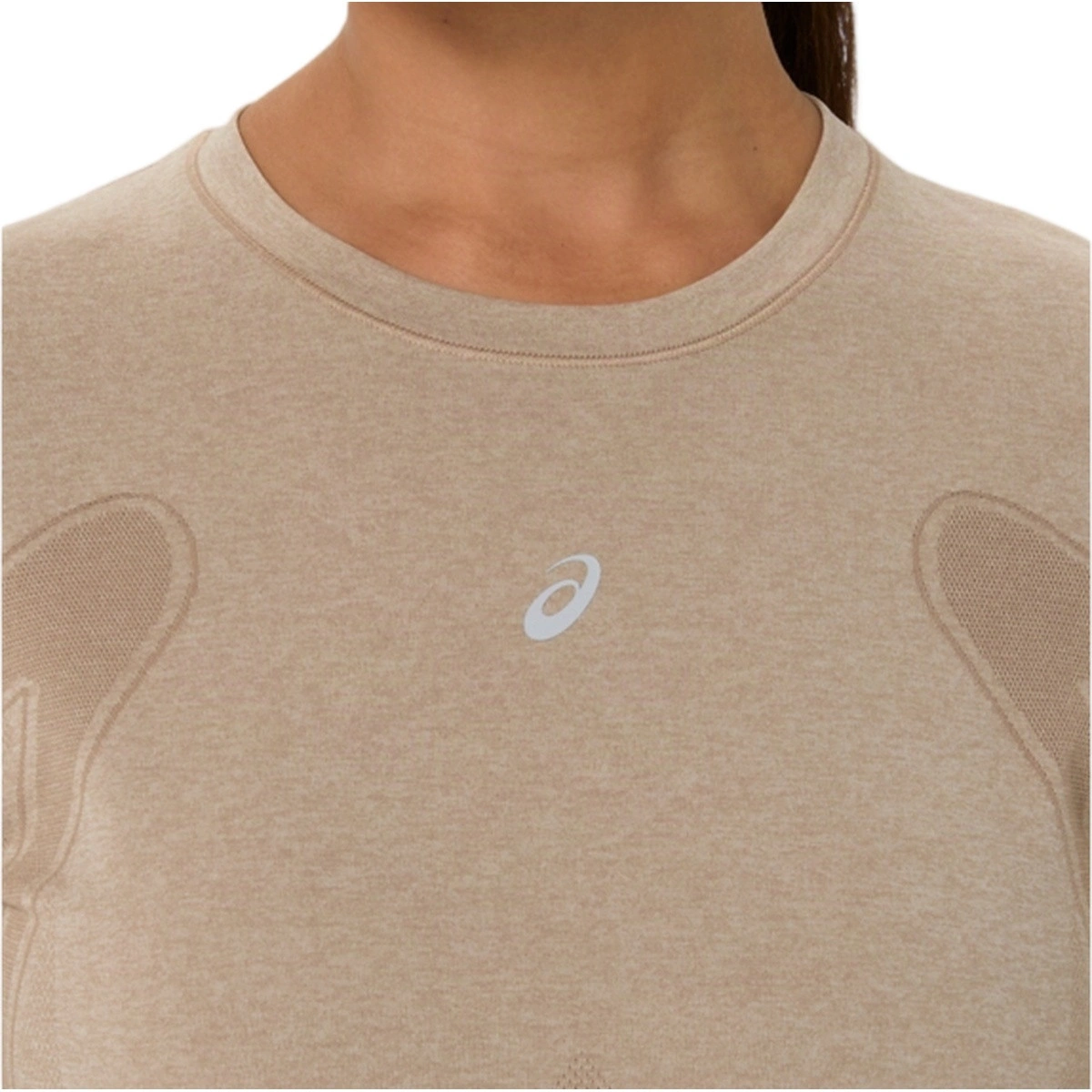camiseta-asics-road-seamless-top-manga-larga-mujer-greige-3
