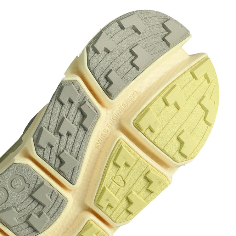 zapatilla-on-cloudsoma-acacia-lychee-7