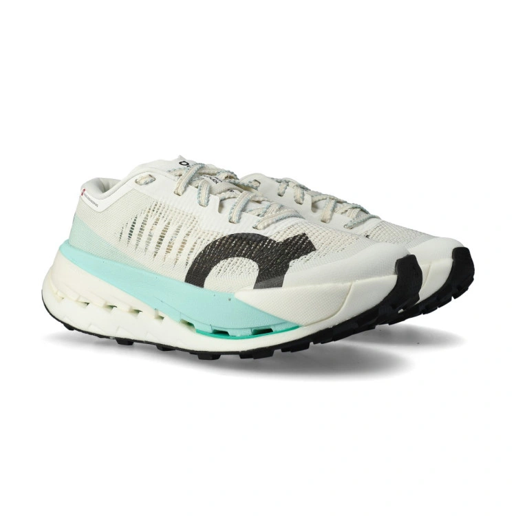 zapatilla-on-cloudultra-pro-mujer-ivory-celeste-0