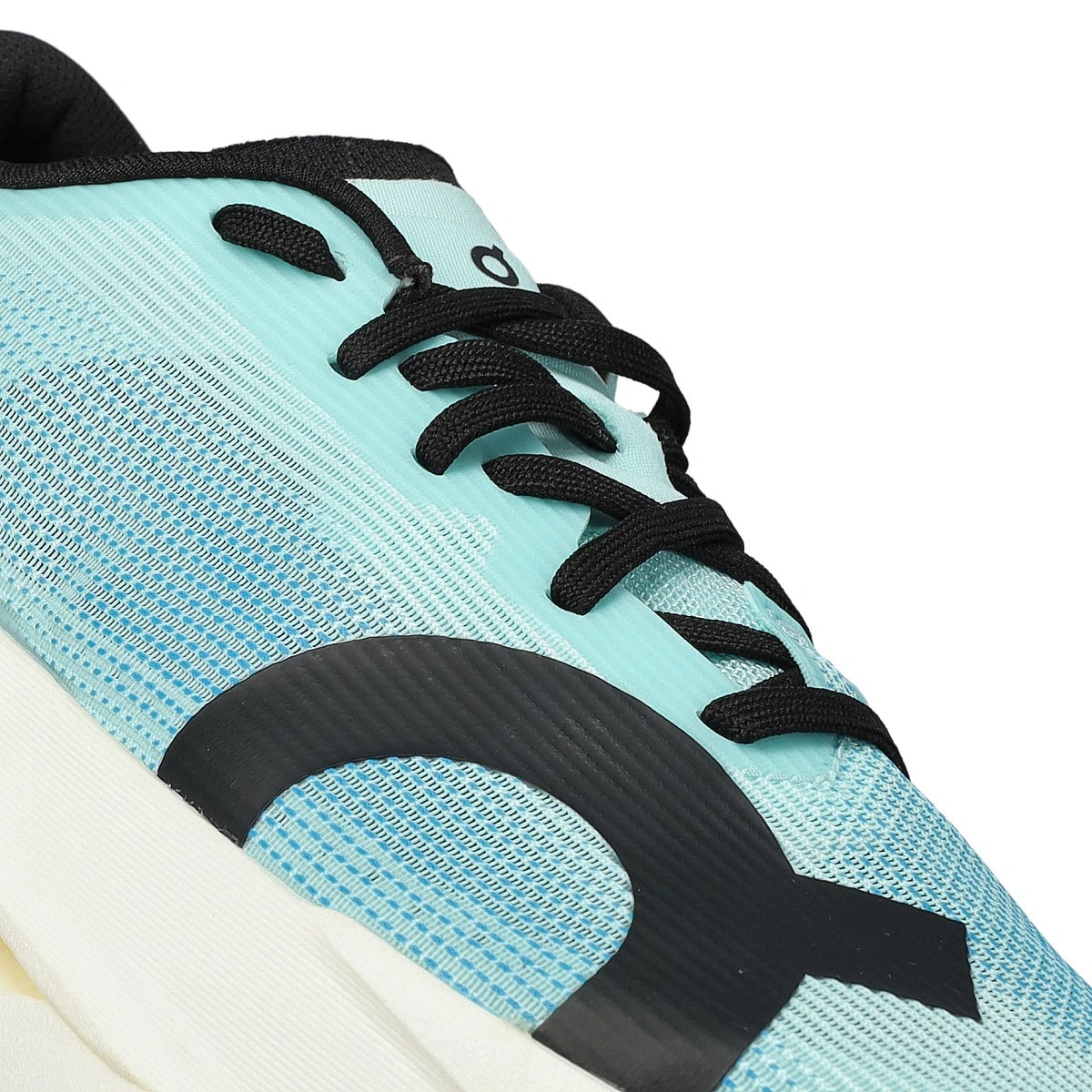 zapatilla-on-cloudboom-volt-1-m-celeste-isle-6