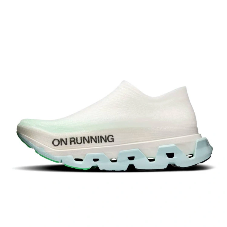 zapatilla-on-cloudmonster-3-hyper-ls-u-flurry-verdite-2