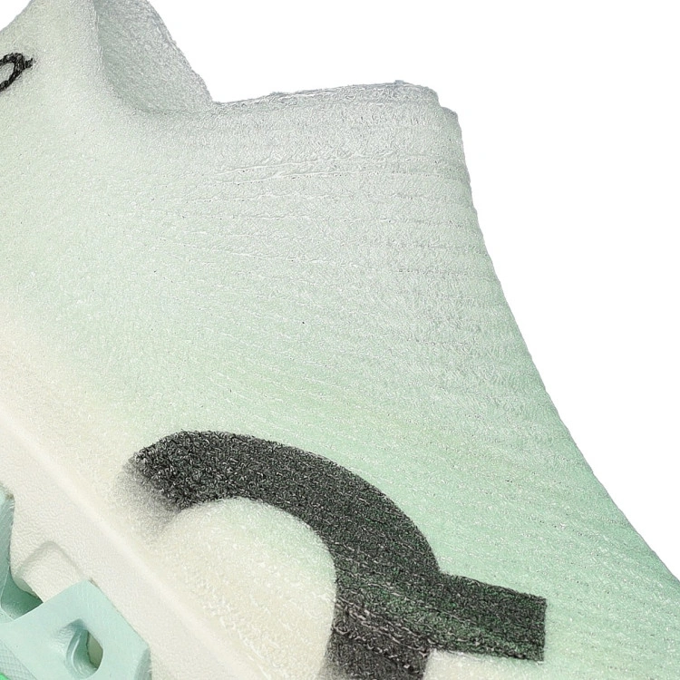 zapatilla-on-cloudmonster-3-hyper-ls-u-flurry-verdite-6