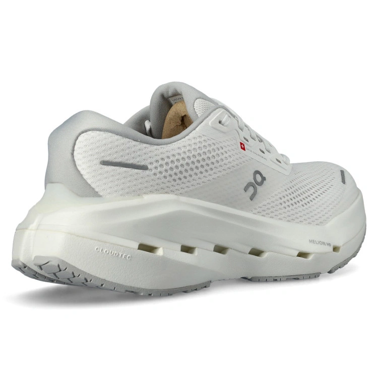 zapatilla-on-cloudrunner-3-max-white-glacier-9
