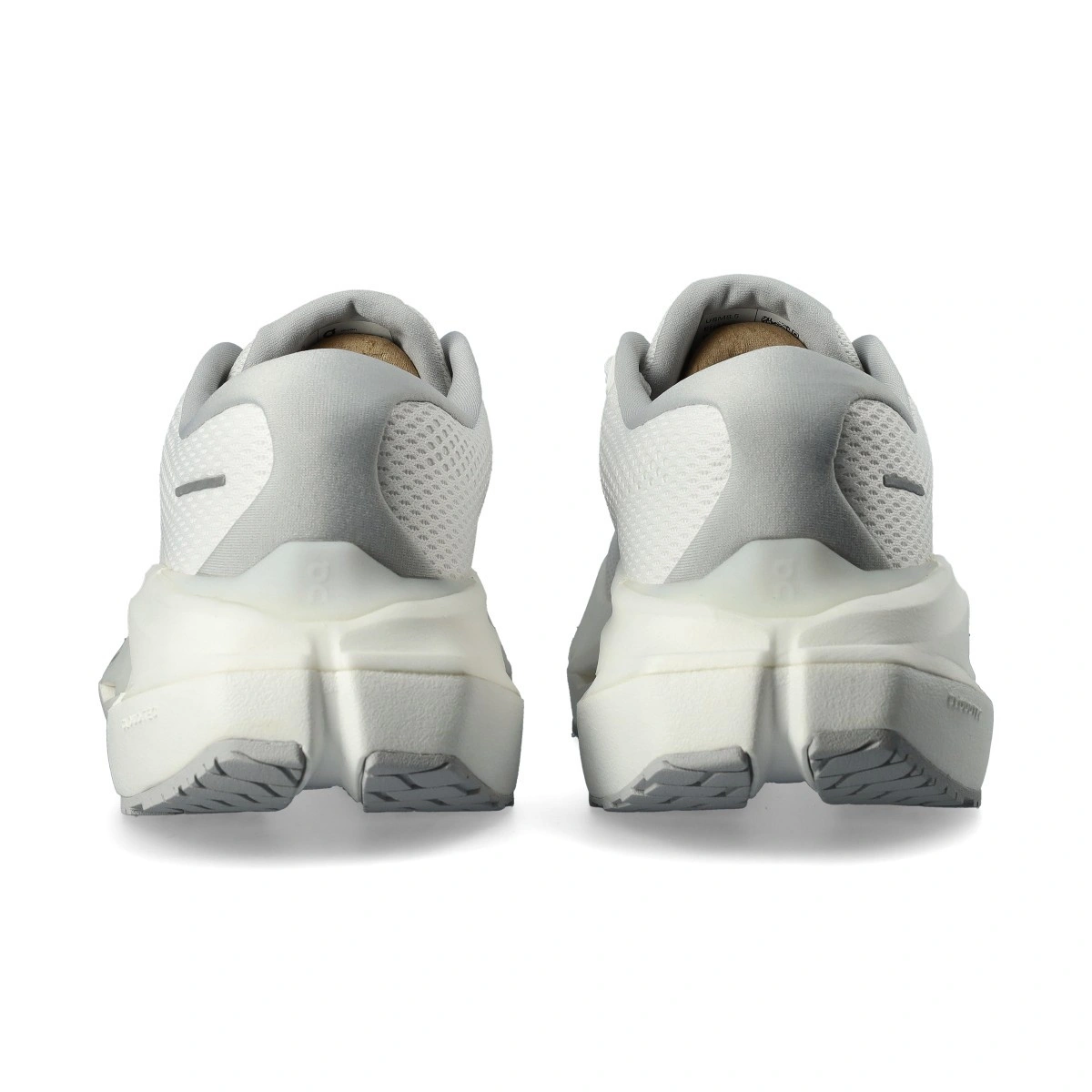 zapatilla-on-cloudrunner-3-max-white-glacier-4