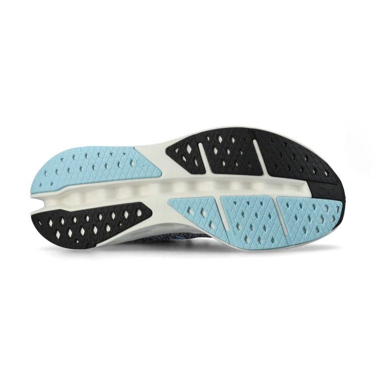 zapatilla-on-cloudsurfer-max-1-midnight-ivory-3