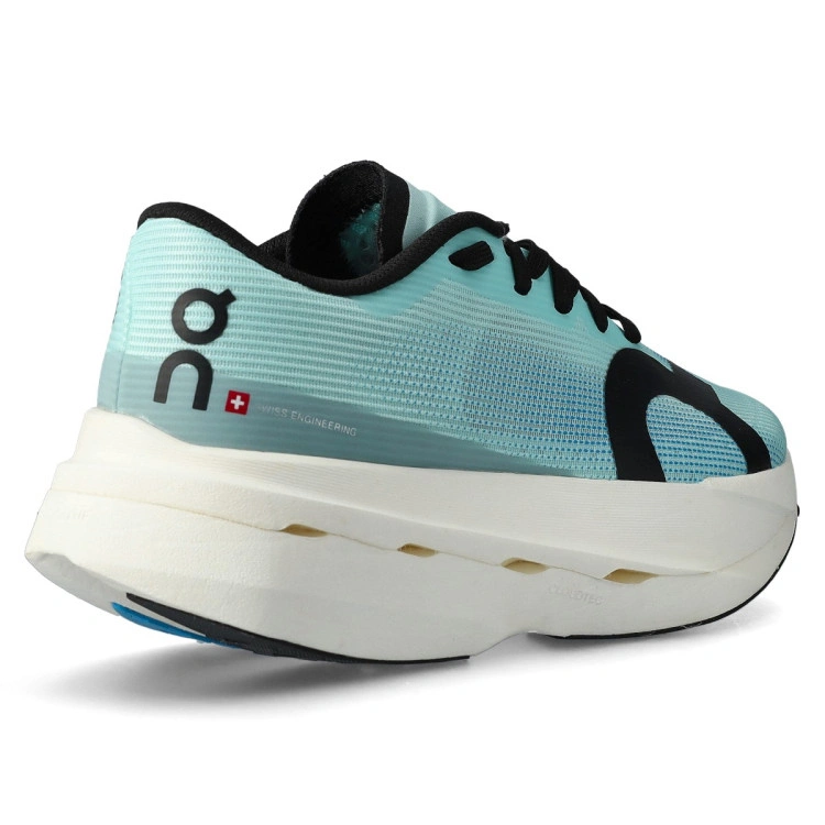 zapatilla-on-cloudboom-volt-1-mujer-celeste-isle-9