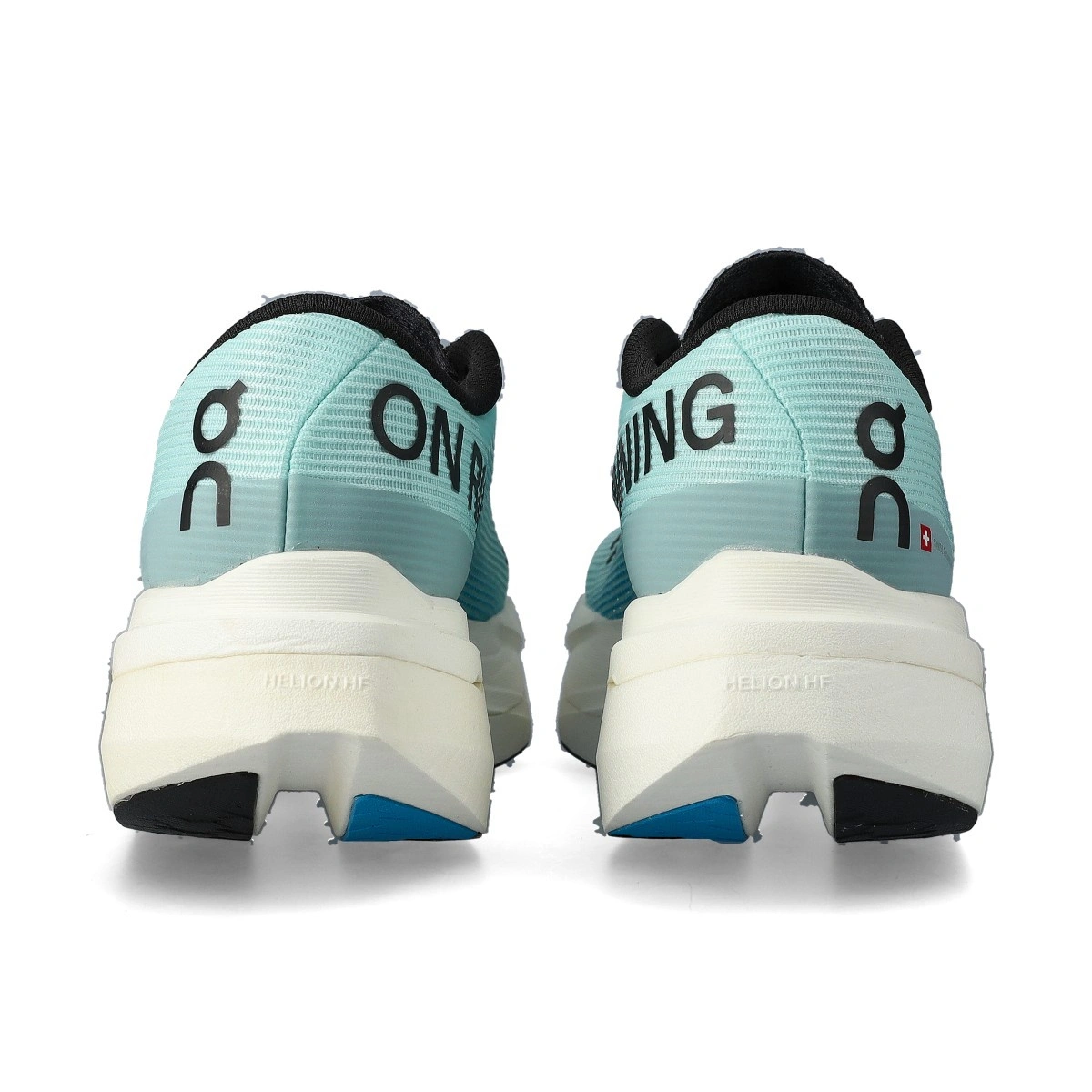 zapatilla-on-cloudboom-volt-1-mujer-celeste-isle-4