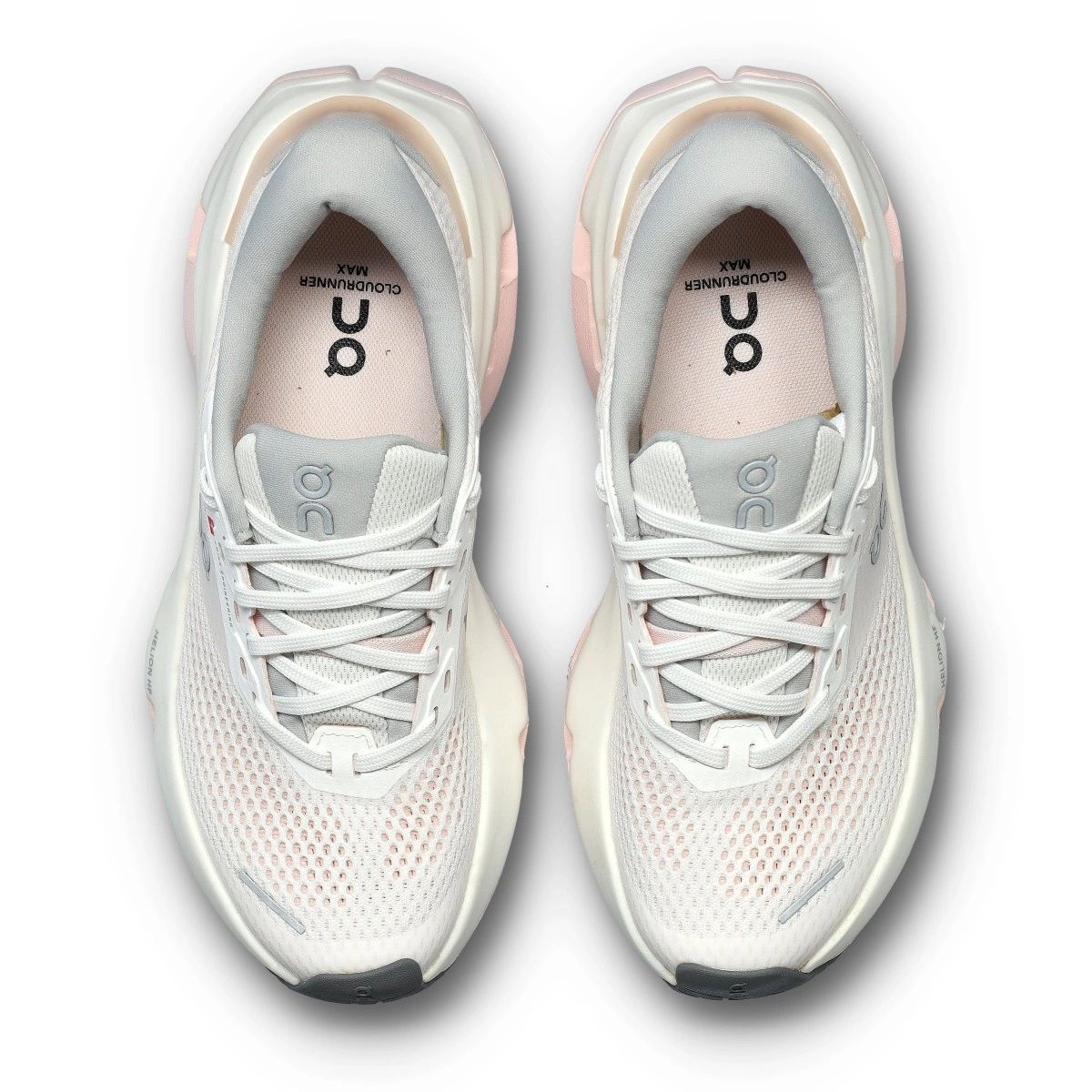 zapatilla-on-cloudrunner-3-max-mujer-white-salt-5