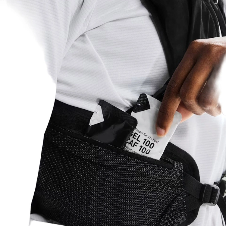 mochila-on-trail-pack-20l-1-u-black-3