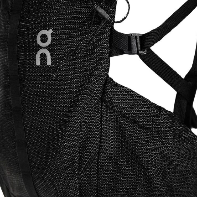mochila-on-trail-pack-20l-1-u-black-5