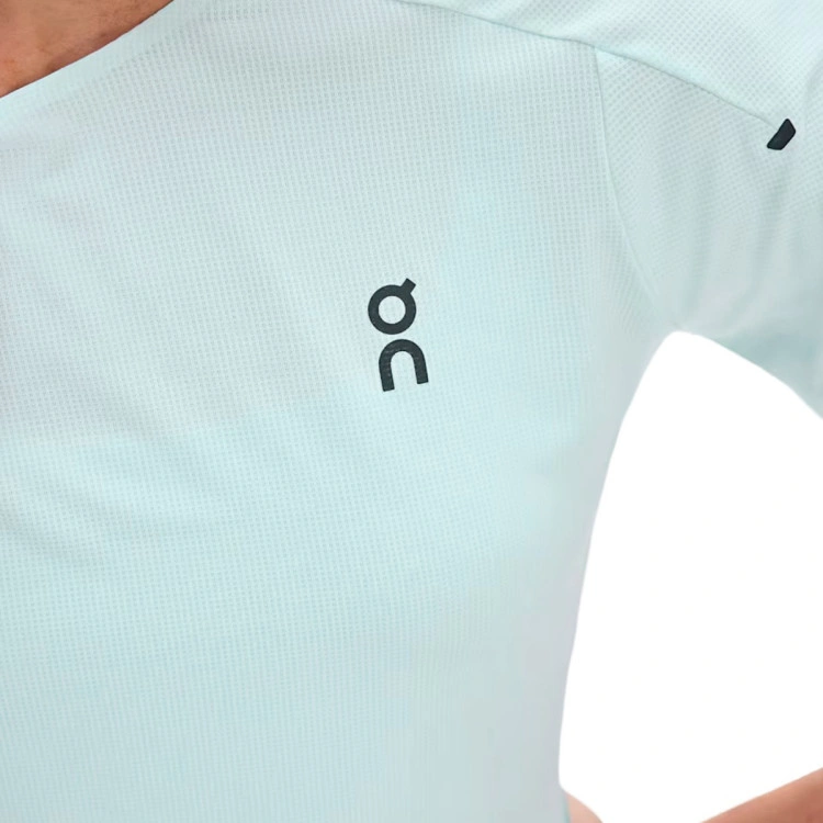 camiseta-on-mujer-performance-t-3-flurry-aquamarine-3