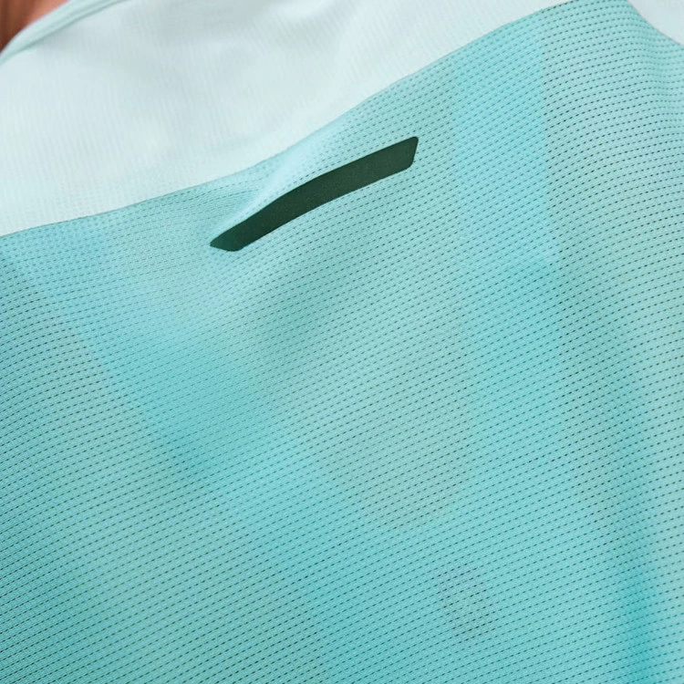 camiseta-on-mujer-performance-t-3-flurry-aquamarine-6