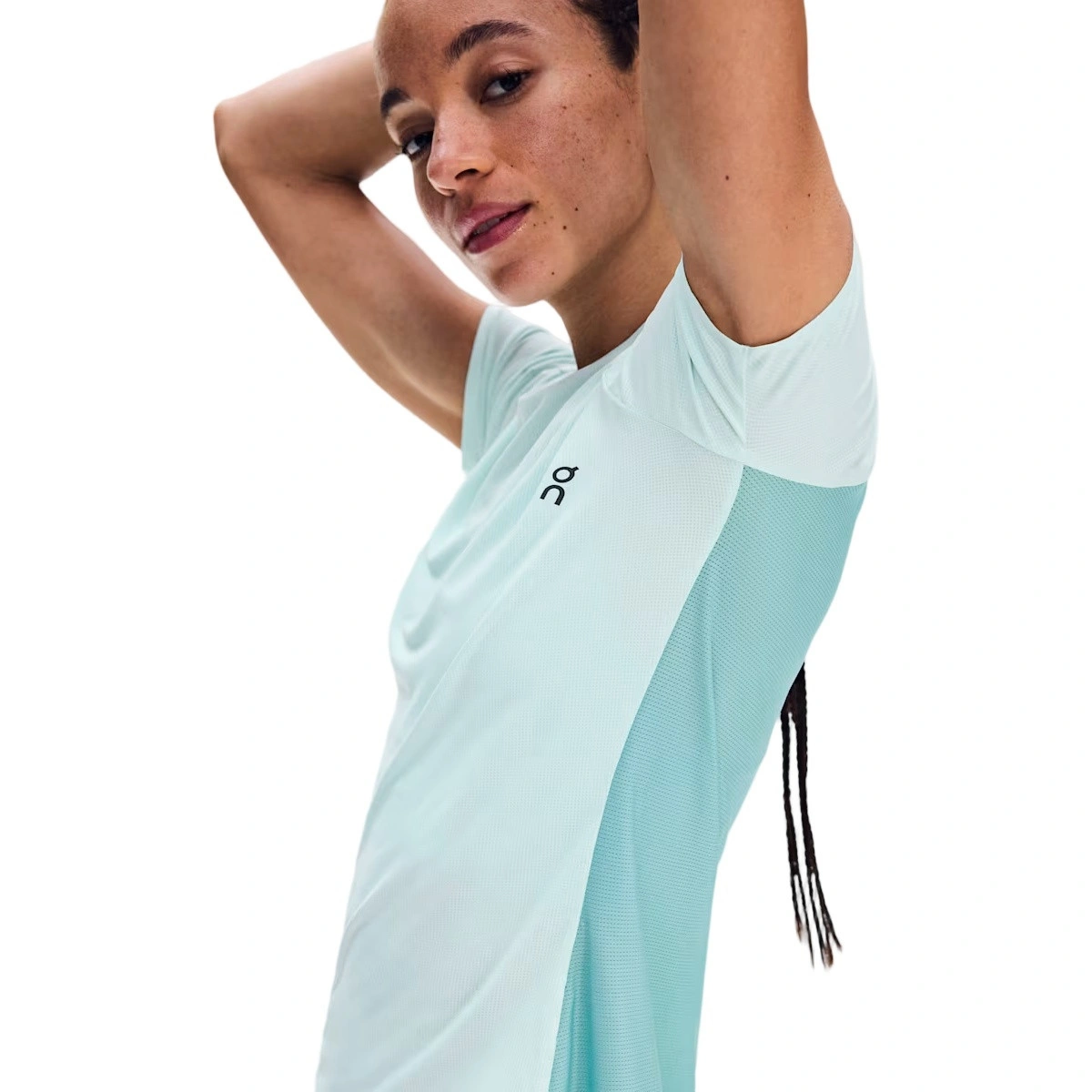 camiseta-on-mujer-performance-t-3-flurry-aquamarine-2