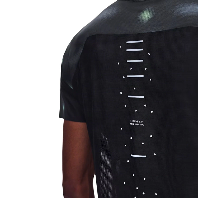camiseta-on-performance-t-lumos-black-4