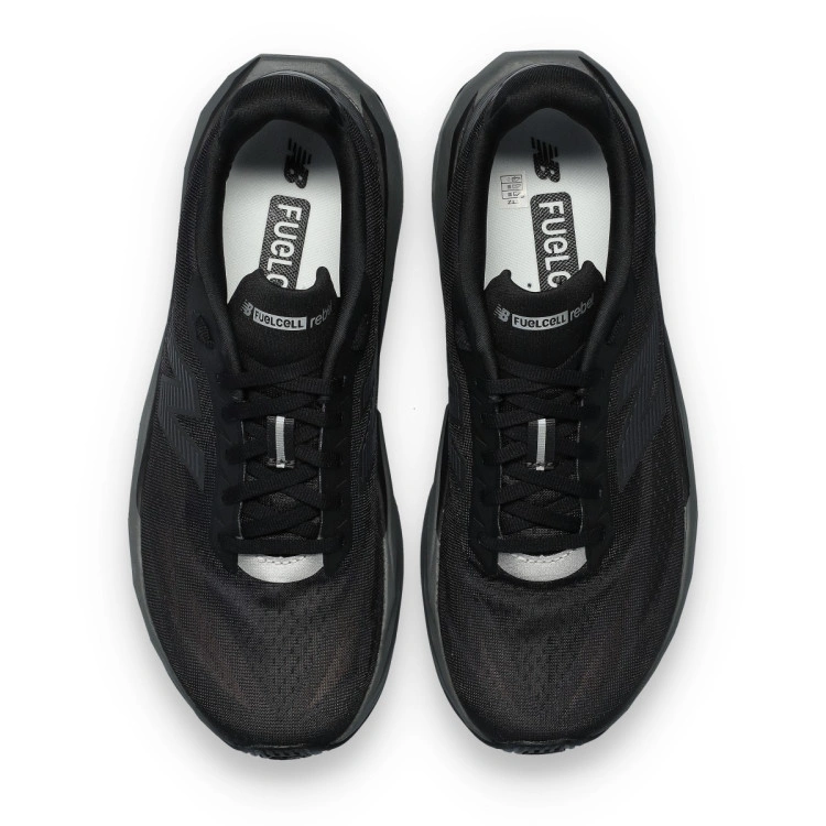 zapatilla-new-balance-fuelcell-rebel-v5-black-5