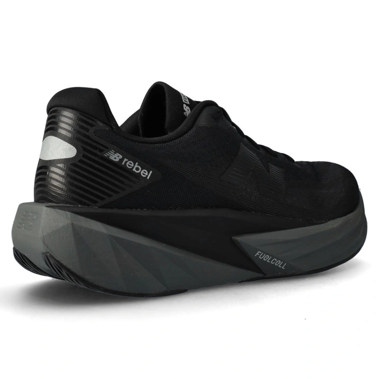 zapatilla-new-balance-fuelcell-rebel-v5-black-9