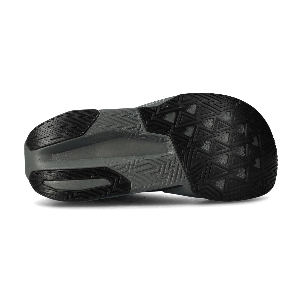 zapatilla-new-balance-fuelcell-rebel-v5-black-3