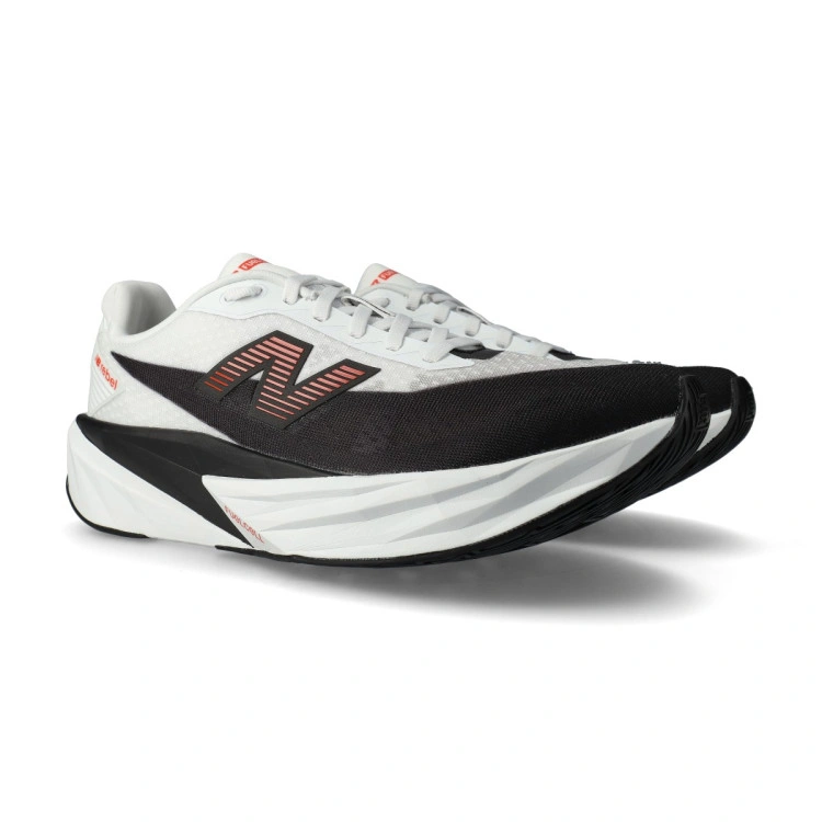zapatilla-new-balance-fuelcell-rebel-v5-0