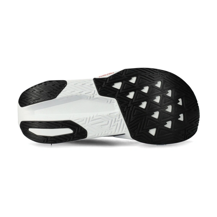 zapatilla-new-balance-fuelcell-rebel-v5-3