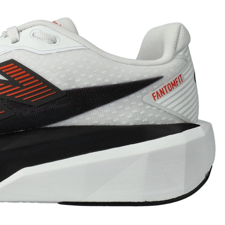 zapatilla-new-balance-fuelcell-rebel-v5-8