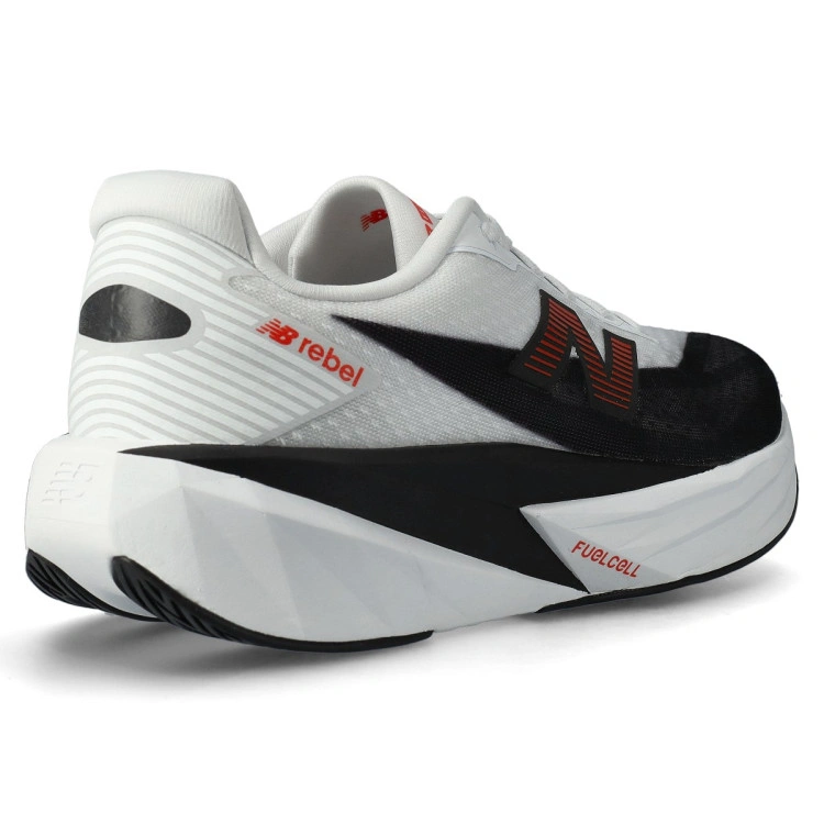 zapatilla-new-balance-fuelcell-rebel-v5-9