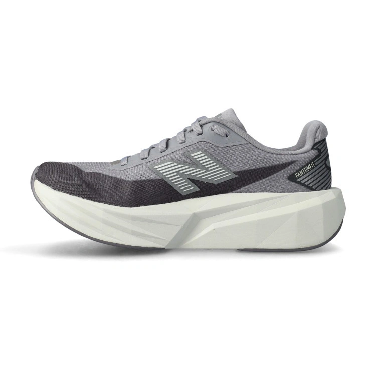 zapatilla-new-balance-fuelcell-rebel-v5-mujer-digital-mist-2