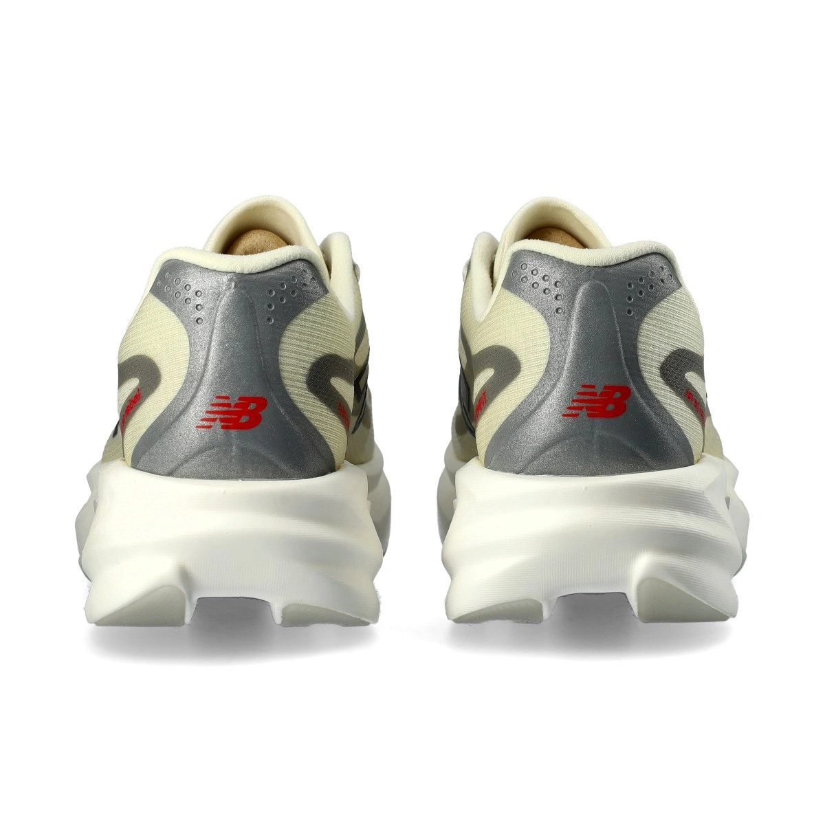 zapatilla-new-balance-supercomp-rebel-v1-angora-4