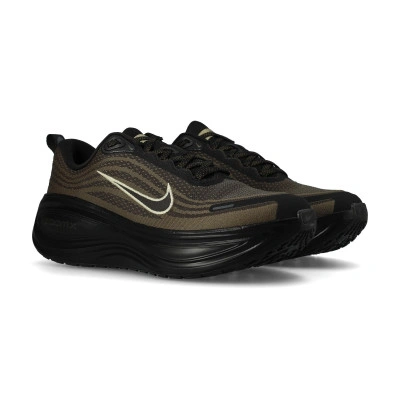 Tenis Vomero Plus