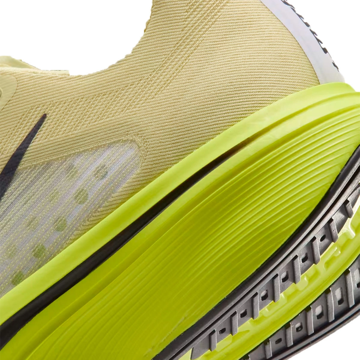 zapatilla-nike-pegasus-plus-2-mujer-fennel-gridiron-lemon-venom-7