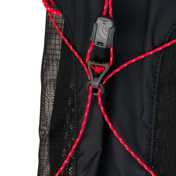 the-north-face-run-pole-sleeve-black-2