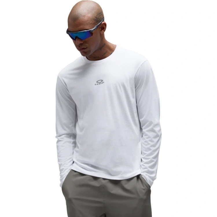 camiseta-oakley-edge-force-ls-tee-white-0