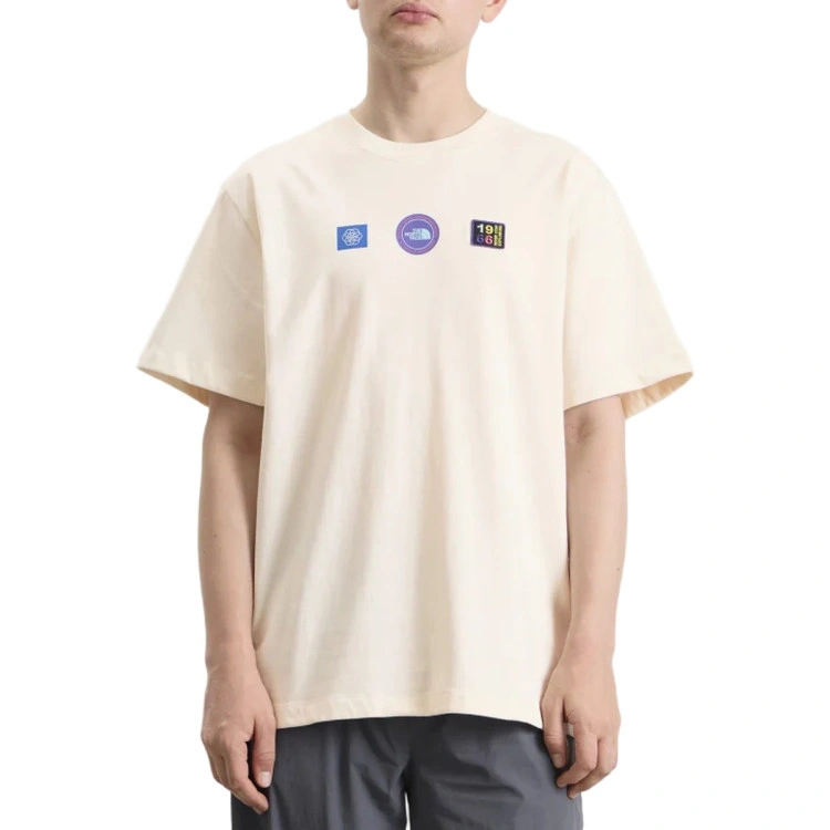 camiseta-the-north-face-explorer-badges-relaxed-graphic-white-dune-0