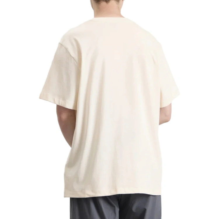 camiseta-the-north-face-explorer-badges-relaxed-graphic-white-dune-1