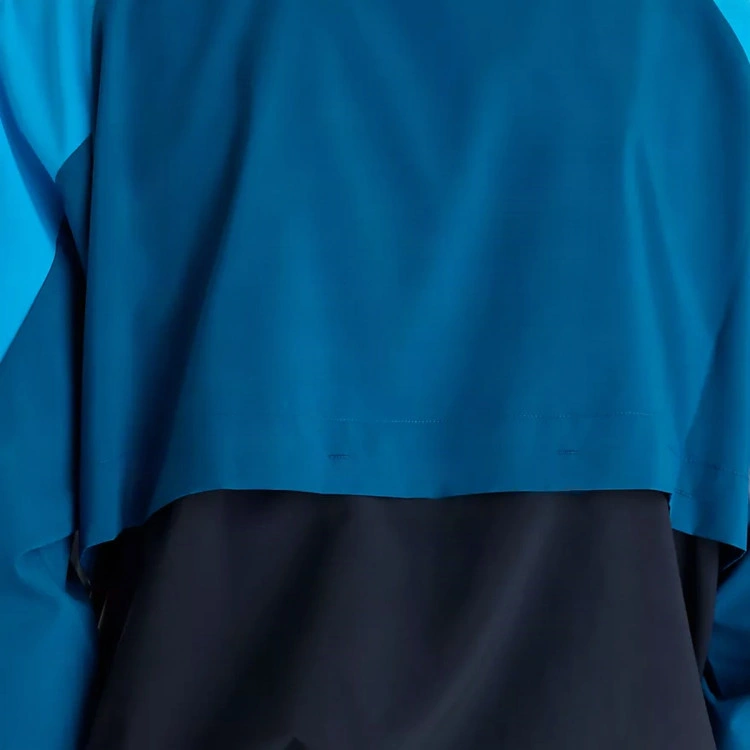 chaqueta-new-balance-valencia-marathon-race-day-jacket-streamsong-4