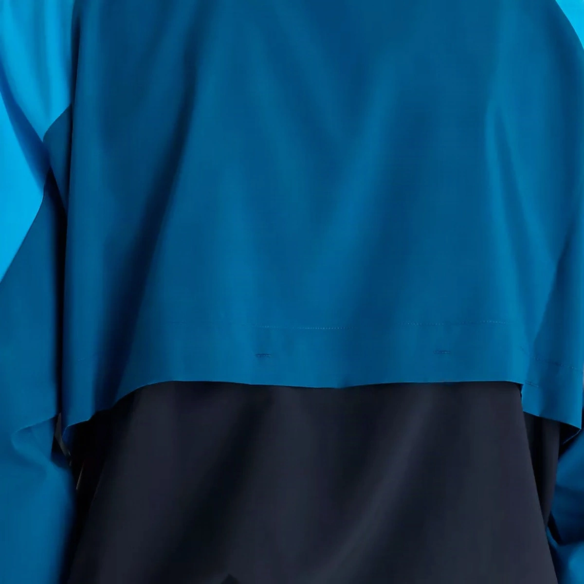 chaqueta-new-balance-valencia-marathon-race-day-jacket-streamsong-4