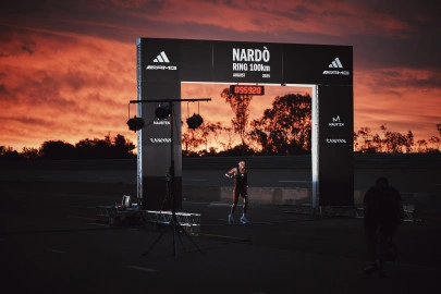 CHASING 100: adidas e Sibusiso Kubheka baixam das 6 horas nos 100 km